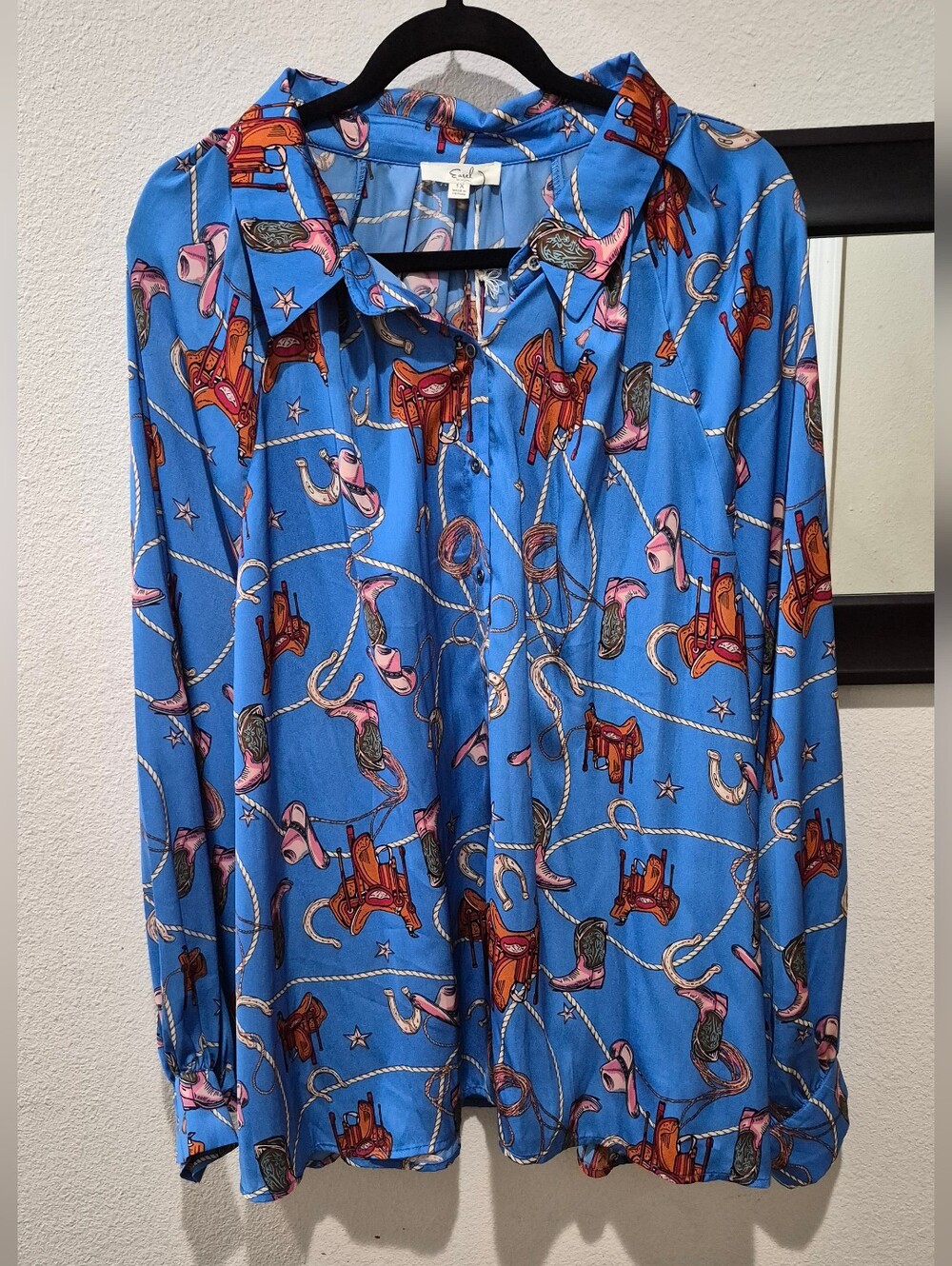 Easel Los Angeles Western Cowboy Print Button-Down Blouse – 1X – NWT